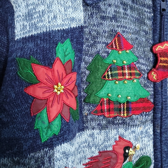 TIARA INTERNATIONAL Christmas Collection Women's Zip Front Cardigan MEDIUM - Picture 5 of 16